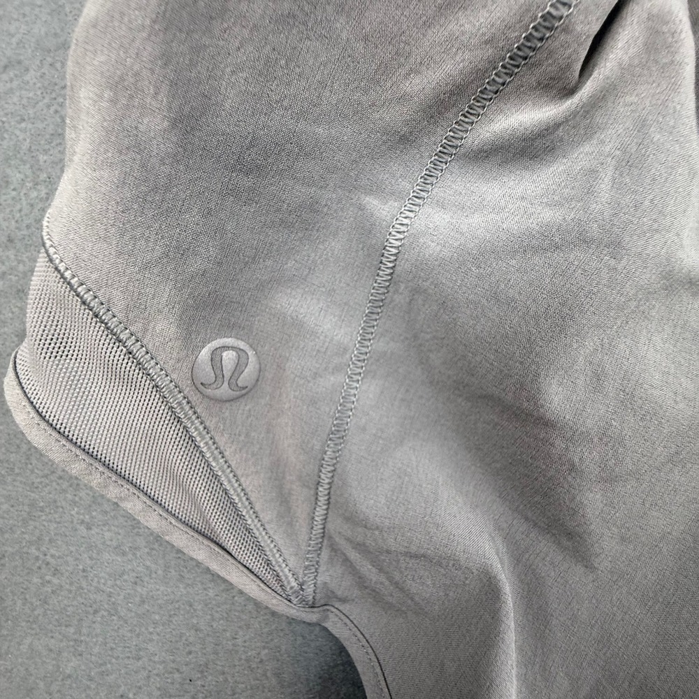 Lululemon Hotty Hot High-Rise Lined Short Women 4 Grey Athletic Running LW7BS6S - Picture 3 of 10